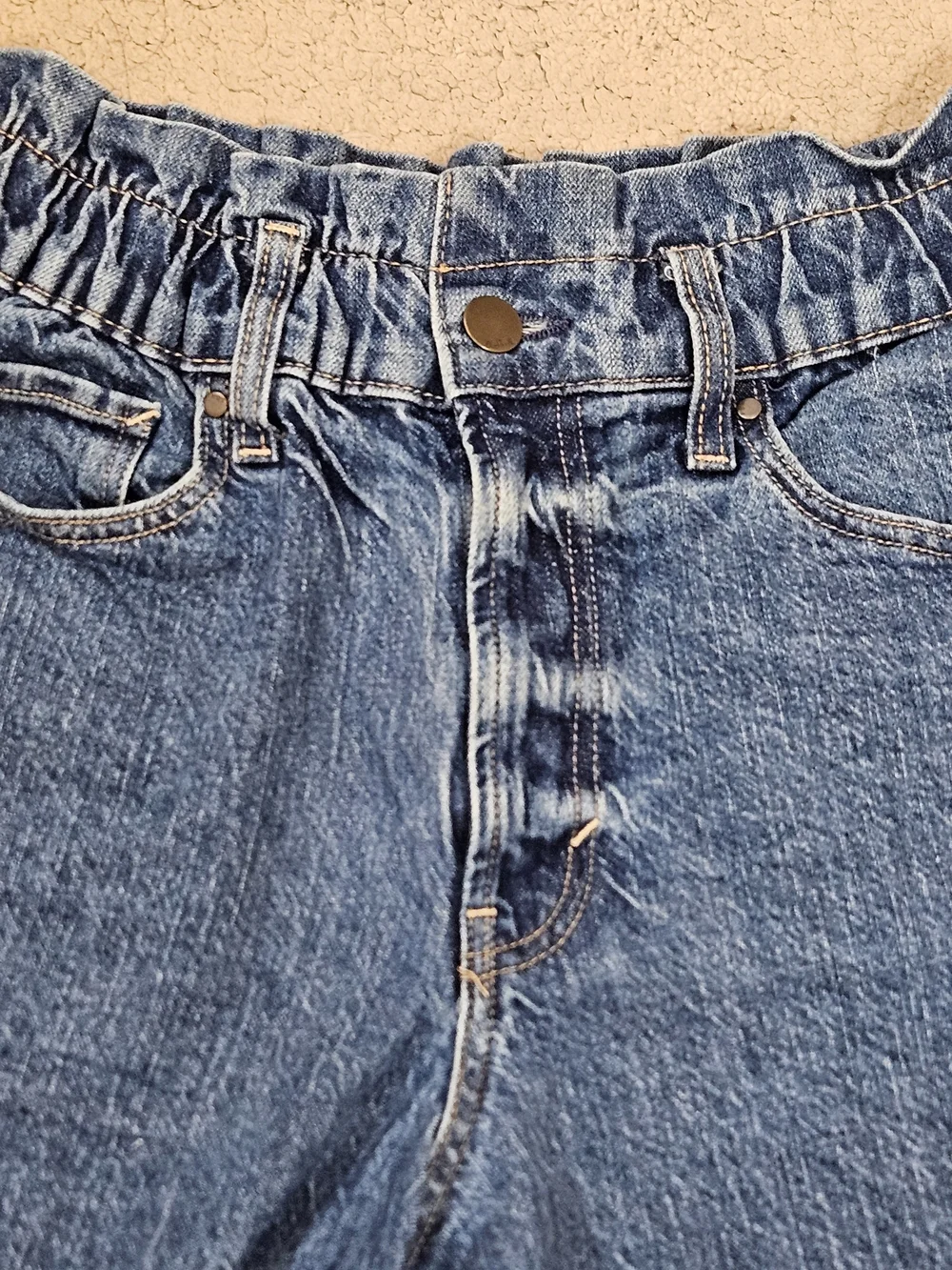 a.n.a. A New Approach Paperbag Waist Denim Shorts – Women's Size 4